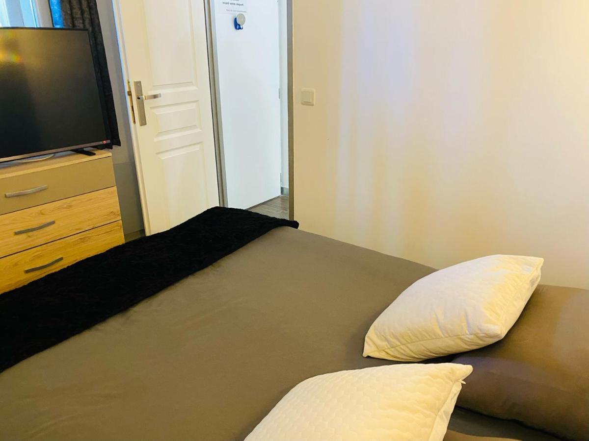 Le Birdie 2102- Bel Appartement Pour 4 Dans Residence Golf Avec Piscine Deauville Esterno foto